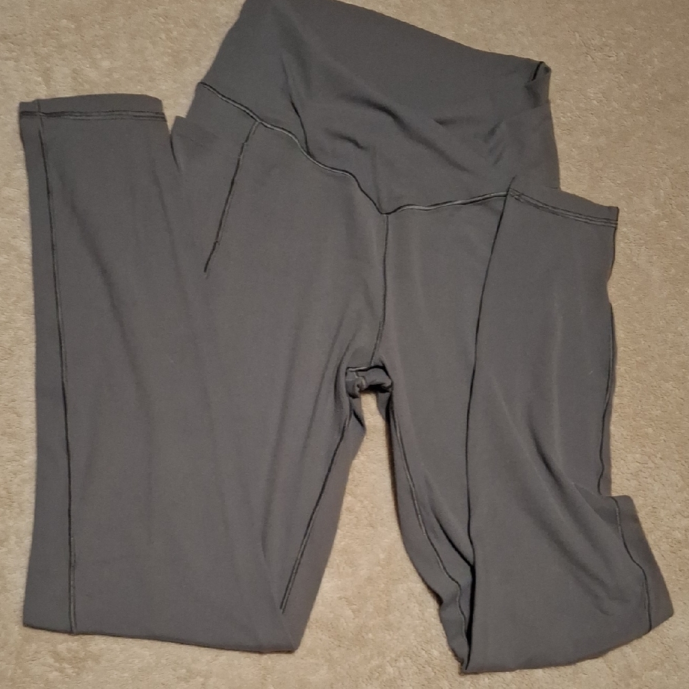 OFFLINE by Aerie Gray Leggings Size M